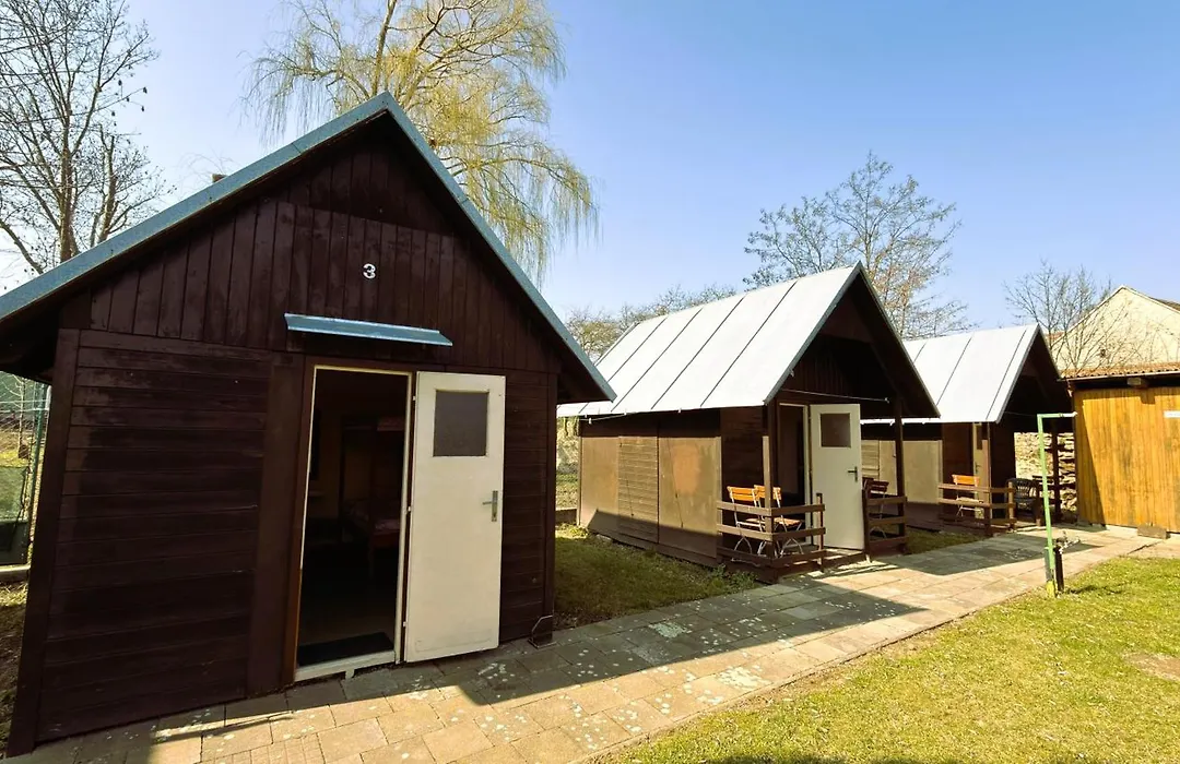 Penzion a Chatový Camp Havraníky u NP Podyjí-1