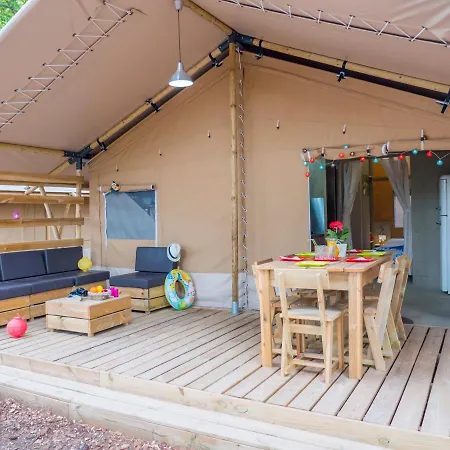 Vacanceselect Premium Lodge Polari-3