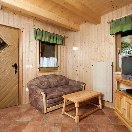 Bungalovi Camping Sobec-3